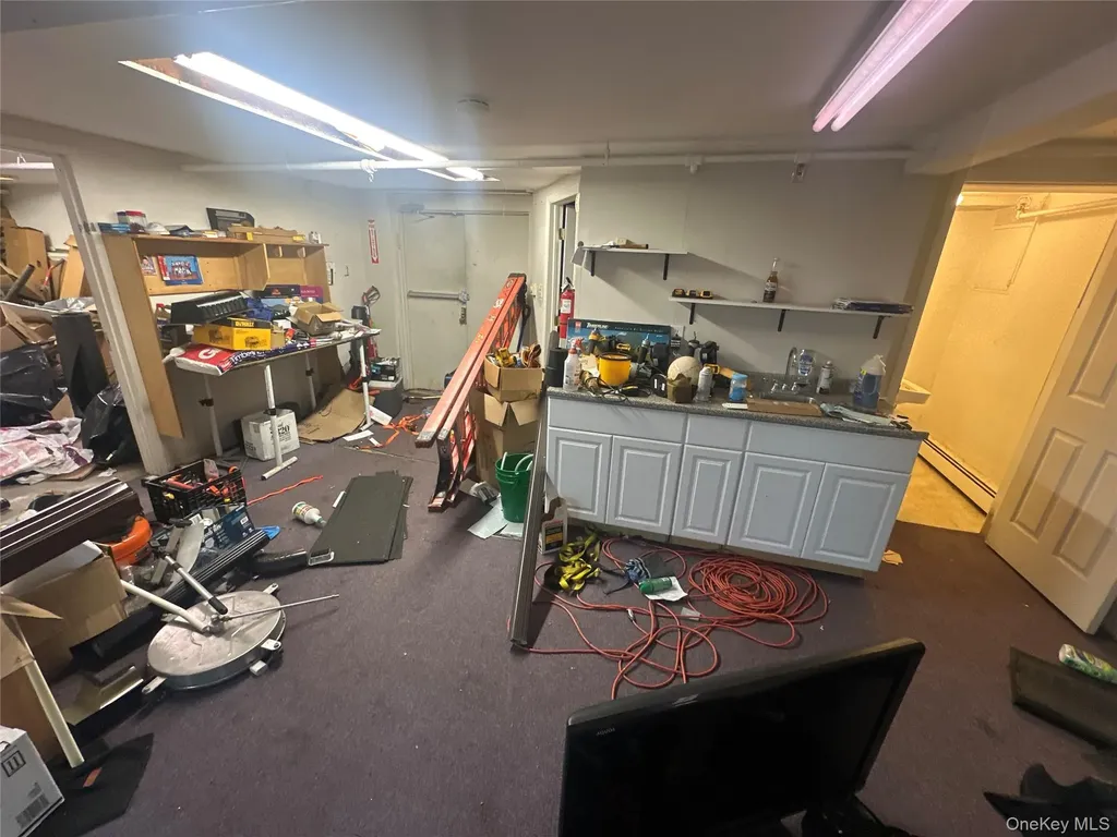 3 Crescent Street Hewlett NY 11557
