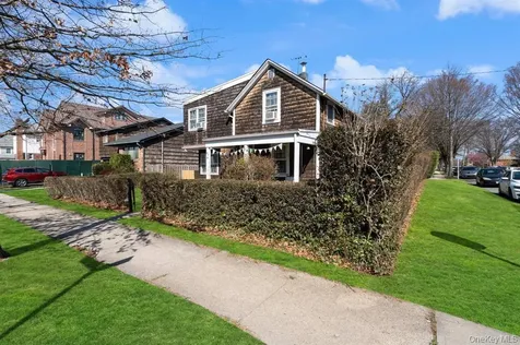 217-19 39th Avenue Bayside NY 11361