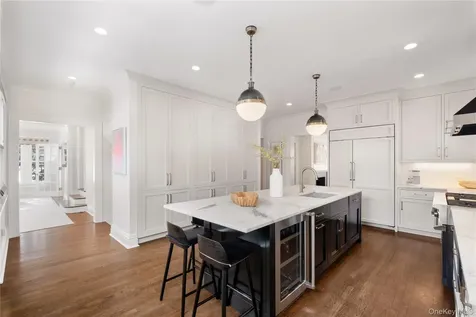 17 Linden Avenue Larchmont NY 10538