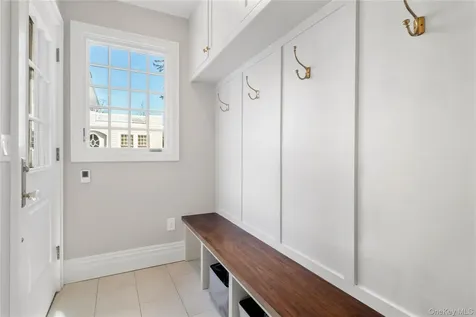 17 Linden Avenue Larchmont NY 10538