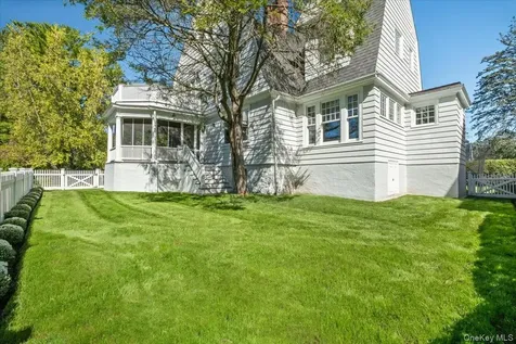 17 Linden Avenue Larchmont NY 10538