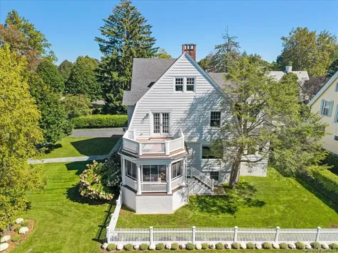 17 Linden Avenue Larchmont NY 10538