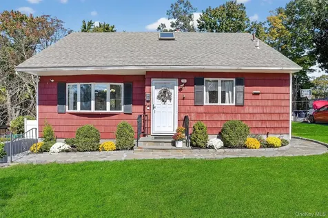 916 Bernard Road Peekskill NY 10566