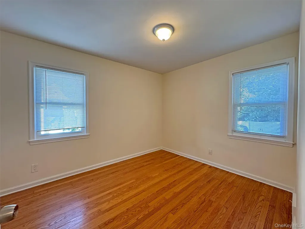 39 Wright Place Scarsdale NY 10583