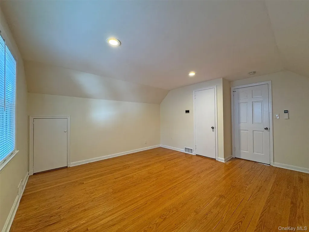 39 Wright Place Scarsdale NY 10583