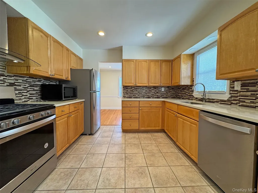 39 Wright Place Scarsdale NY 10583