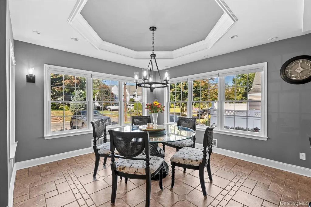 156 Cabot Road Massapequa NY 11758