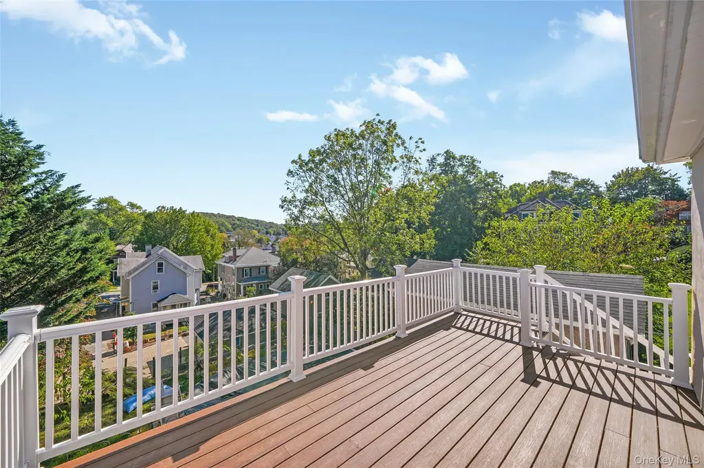 511 Decatur Avenue Peekskill NY 10566