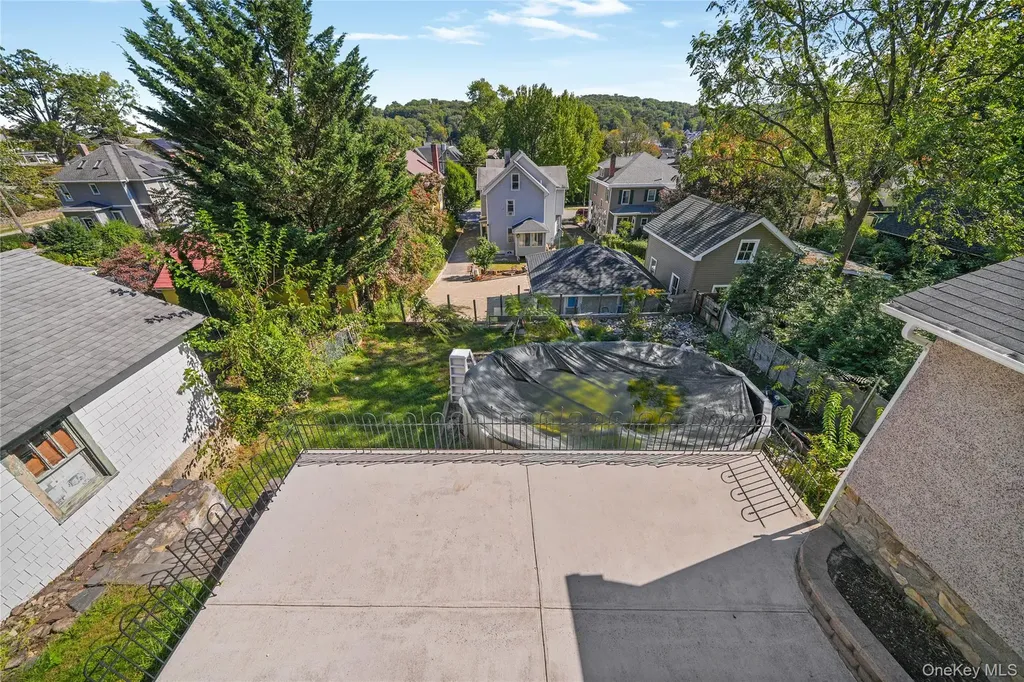 511 Decatur Avenue Peekskill NY 10566