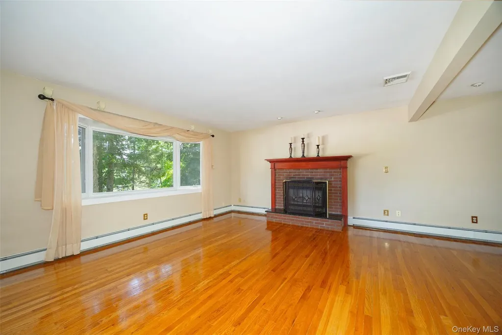 43 Briarcliff Avenue Poughkeepsie NY 12603