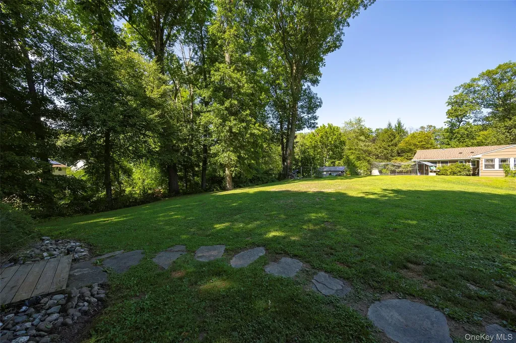 43 Briarcliff Avenue Poughkeepsie NY 12603