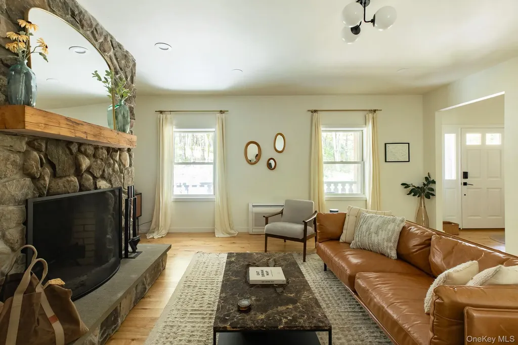 483 Acorn Hill Road Olivebridge NY 12461