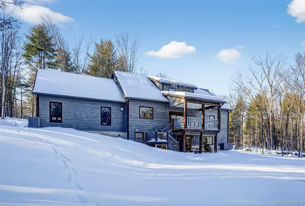 483 Acorn Hill Road Olivebridge NY 12461