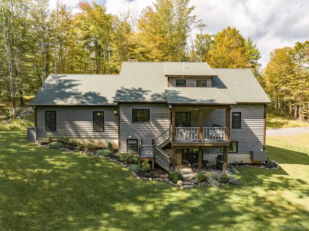 483 Acorn Hill Road Olivebridge NY 12461