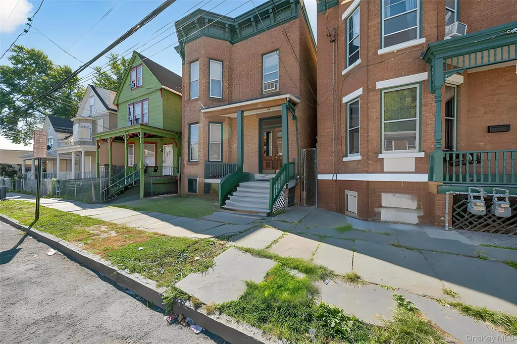 41 Carpenter Avenue Newburgh NY 12550