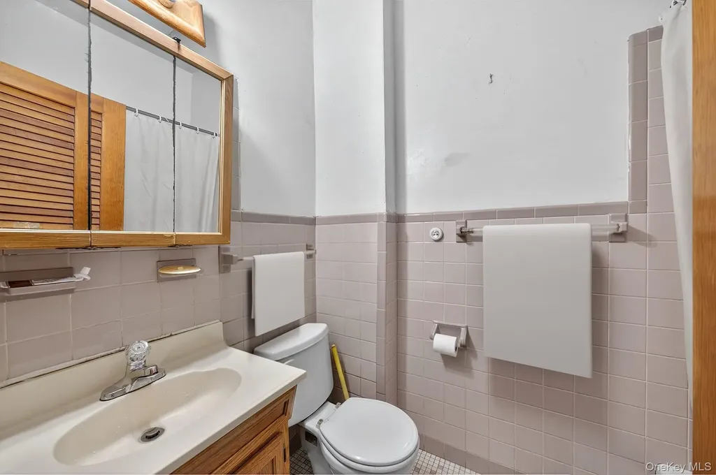 41 Carpenter Avenue Newburgh NY 12550