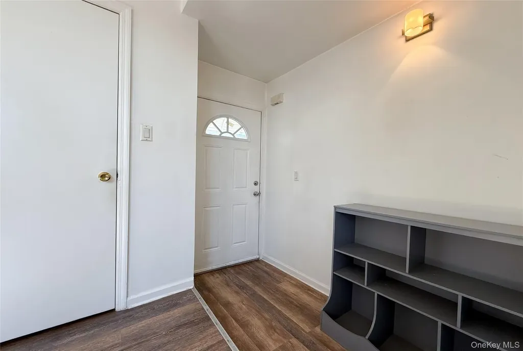 19005 48th Avenue Fresh Meadows NY 11365