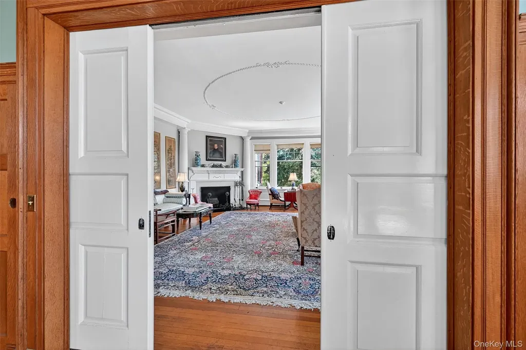 74 Tower Hill Loop E Tuxedo Park NY 10987