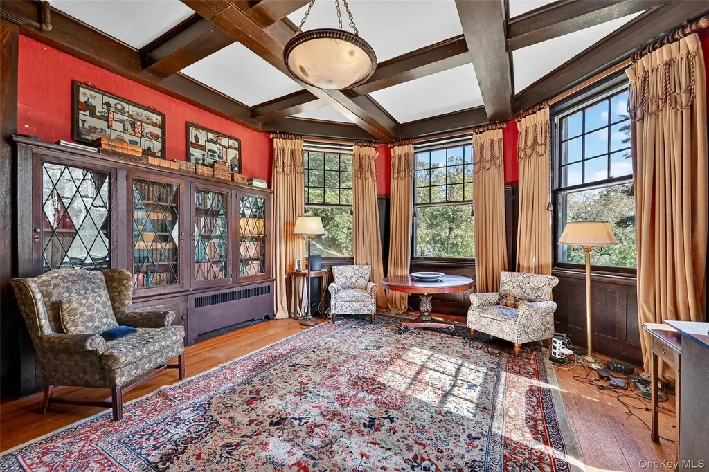 74 Tower Hill Loop E Tuxedo Park NY 10987