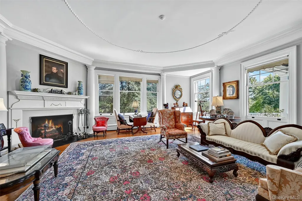 74 Tower Hill Loop E Tuxedo Park NY 10987