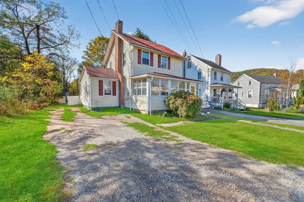 17 Fishkill Hook Road Hopewell Junction NY 12533