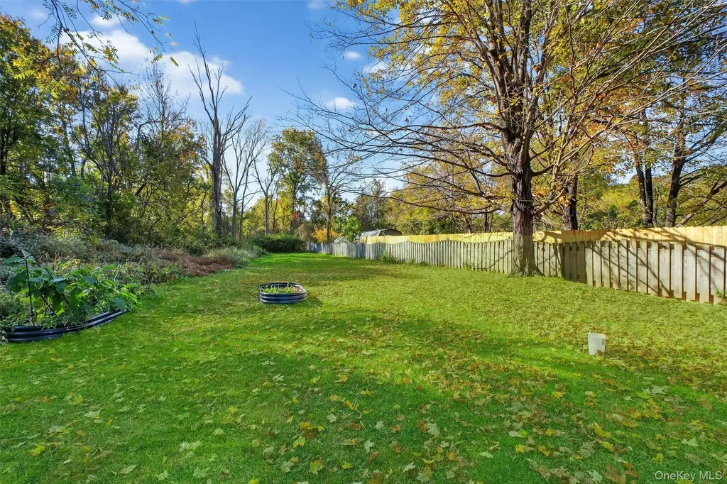 17 Fishkill Hook Road Hopewell Junction NY 12533