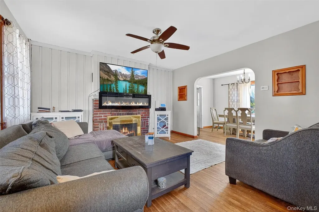 17 Fishkill Hook Road Hopewell Junction NY 12533