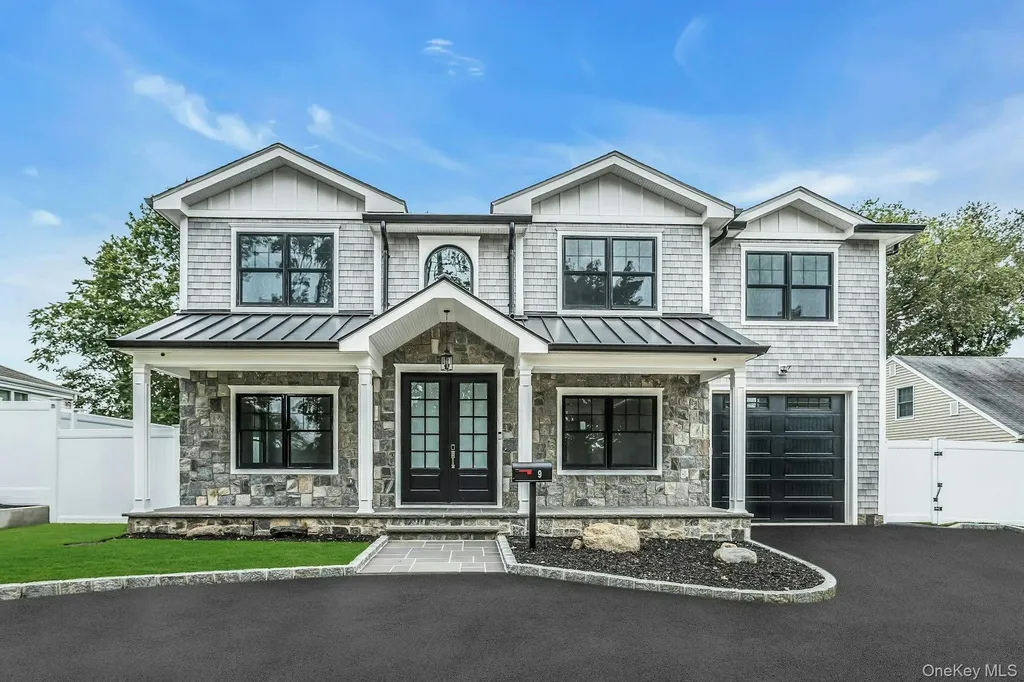 9 Hill Drive Glen Head NY 11545