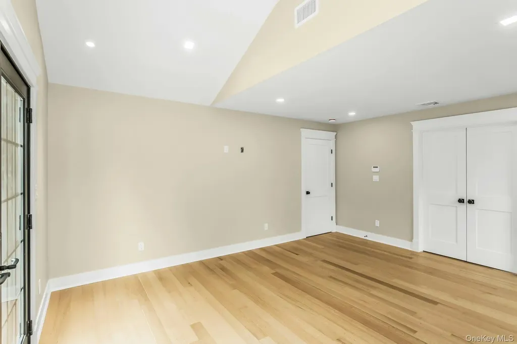 9 Hill Drive Glen Head NY 11545