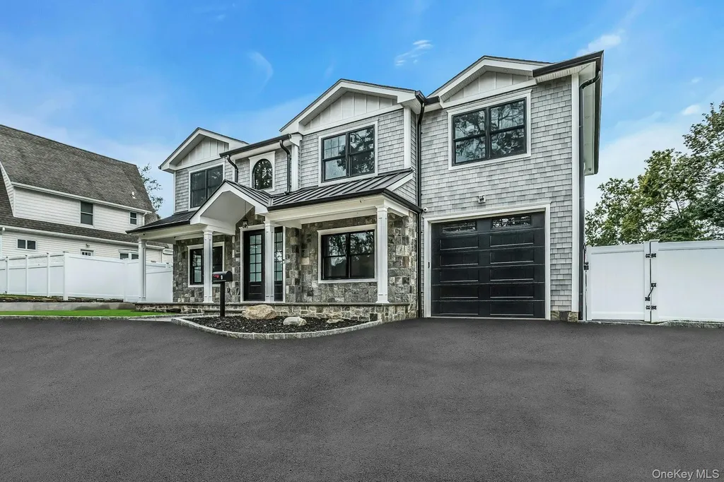 9 Hill Drive Glen Head NY 11545