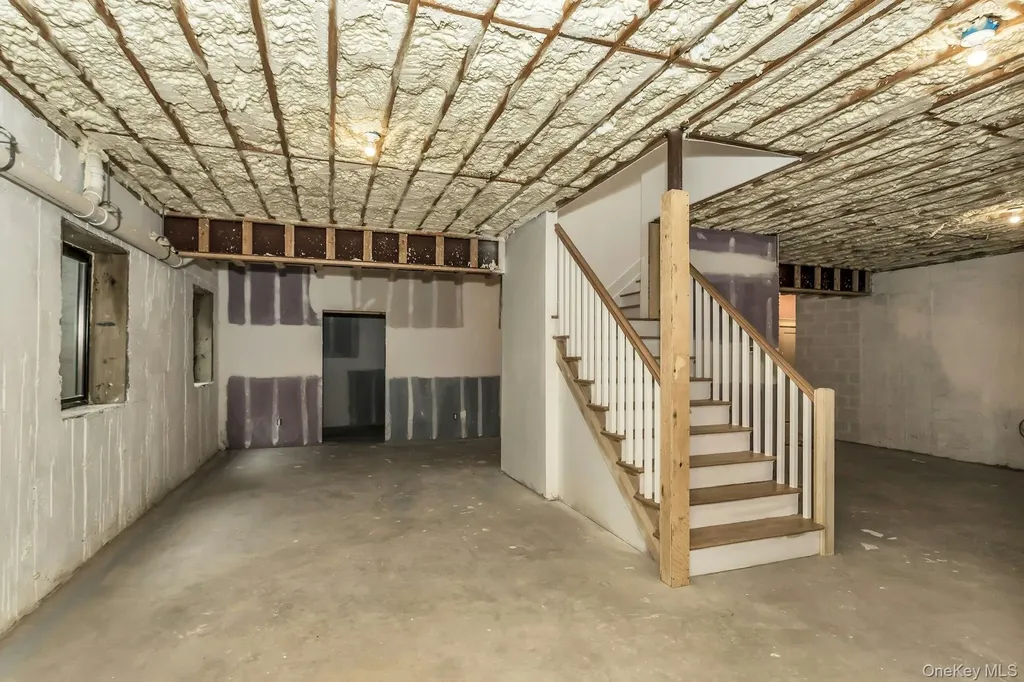9 Hill Drive Glen Head NY 11545