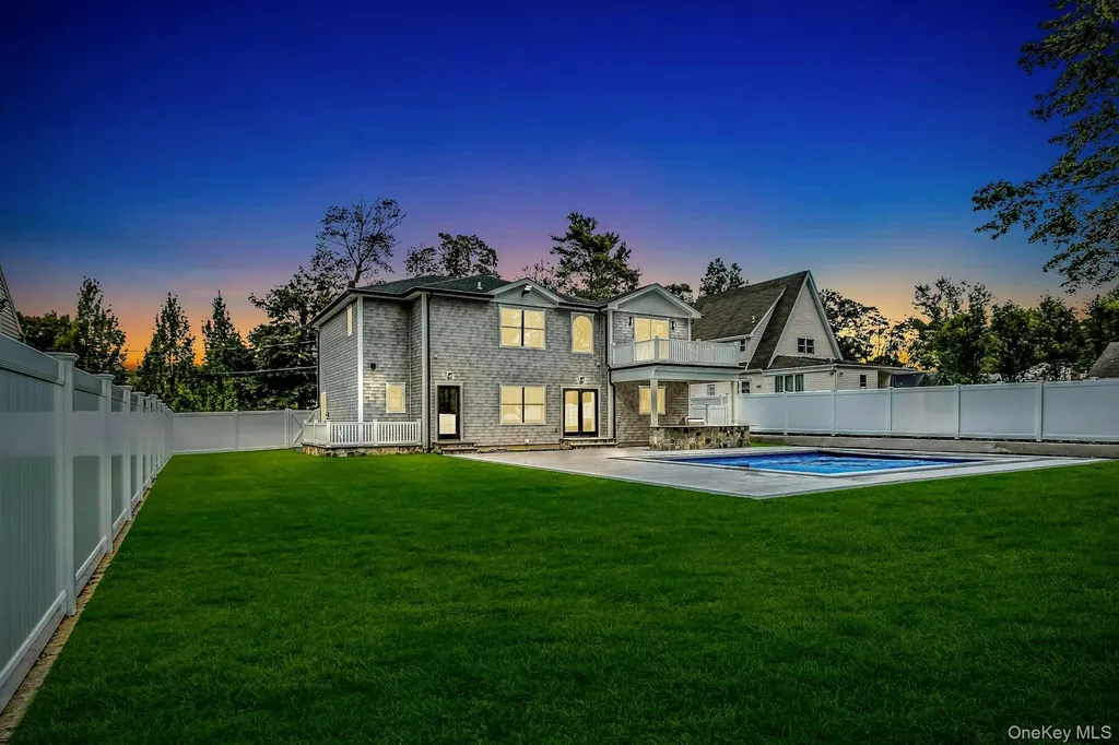 9 Hill Drive Glen Head NY 11545