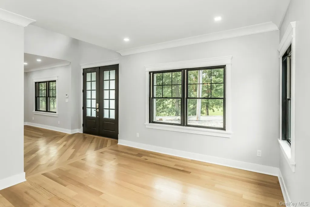 9 Hill Drive Glen Head NY 11545