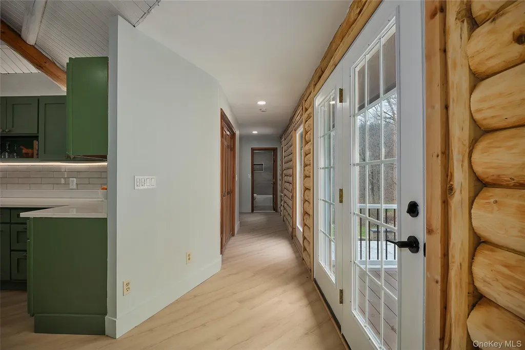 568 Oak Summit Road Millbrook NY 12545