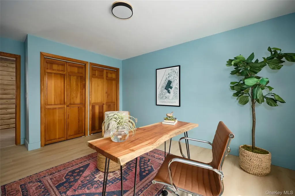 568 Oak Summit Road Millbrook NY 12545