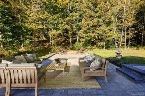 568 Oak Summit Road Millbrook NY 12545