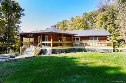 568 Oak Summit Road Millbrook NY 12545