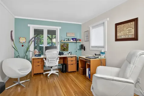 634 Park Avenue Huntington NY 11743