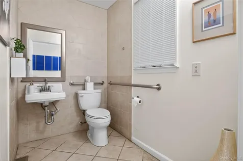 634 Park Avenue Huntington NY 11743