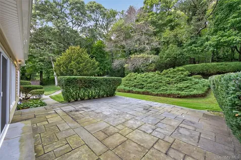 634 Park Avenue Huntington NY 11743