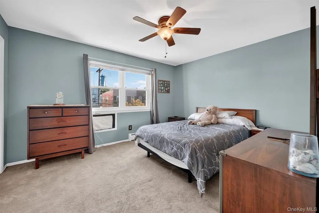283 Calhoun Avenue Bronx NY 10465
