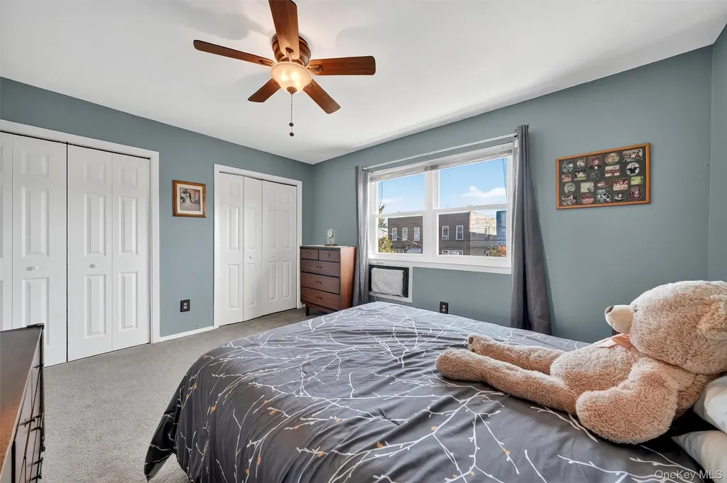283 Calhoun Avenue Bronx NY 10465