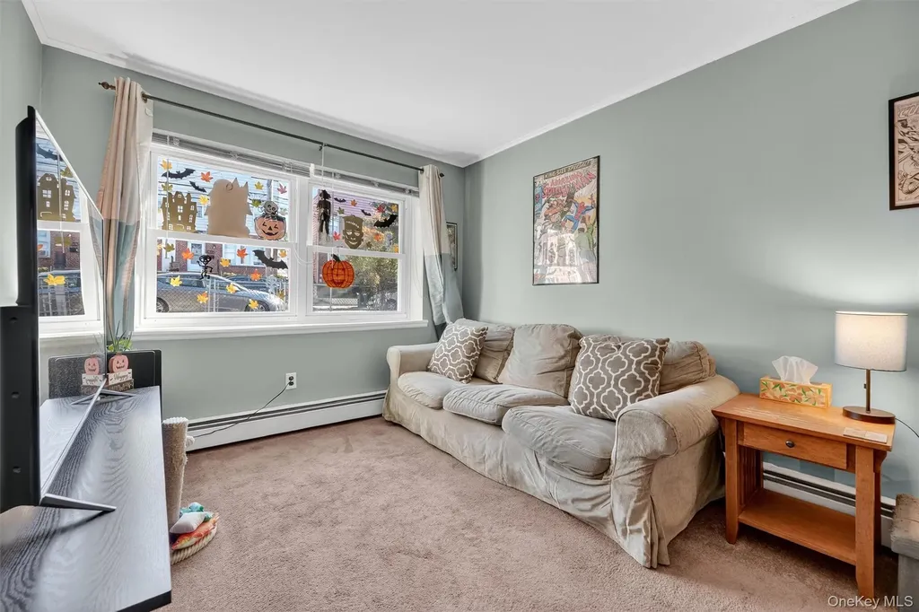 283 Calhoun Avenue Bronx NY 10465
