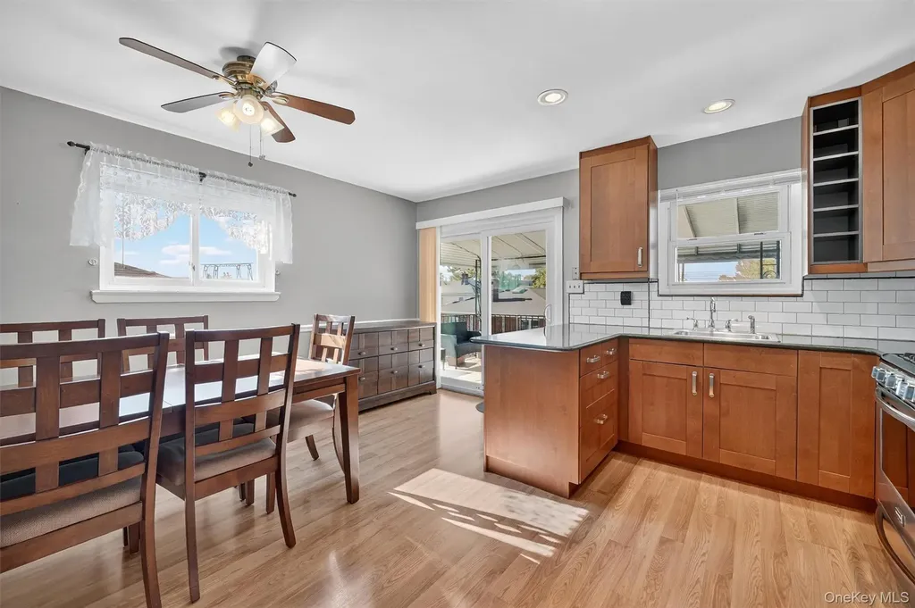 283 Calhoun Avenue Bronx NY 10465