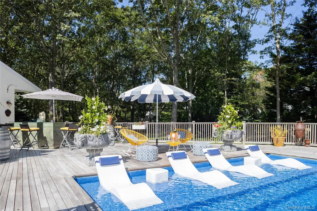 26 Quarter Court Westhampton NY 11977