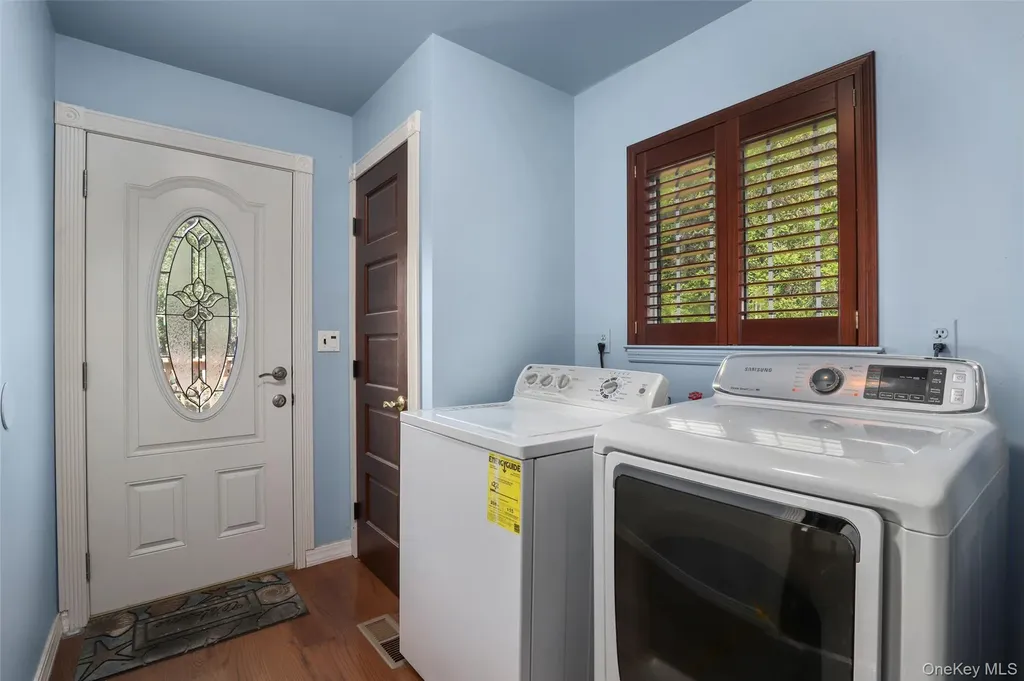 63 Underhill Road Scarsdale NY 10583