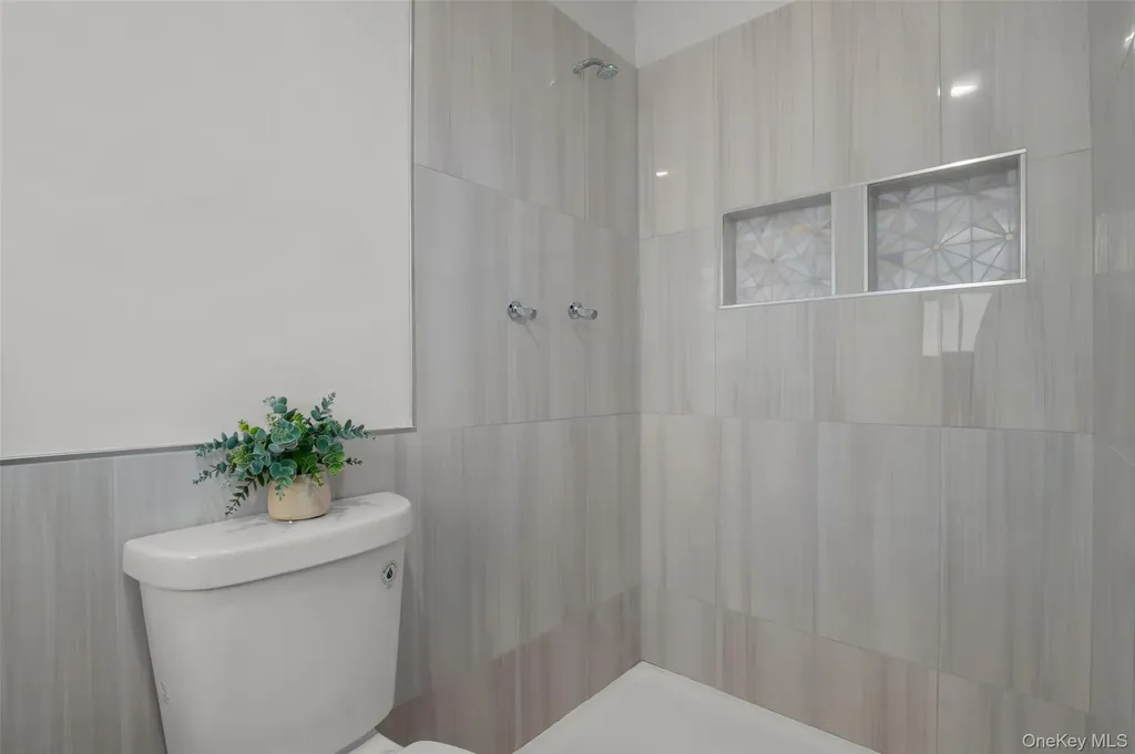 63 Underhill Road Scarsdale NY 10583