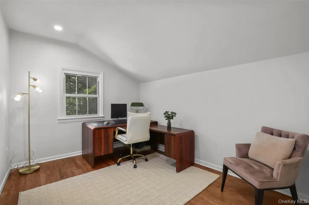 63 Underhill Road Scarsdale NY 10583