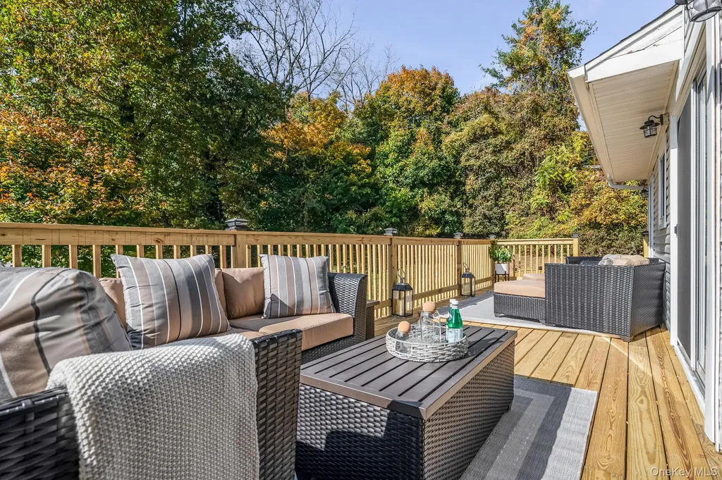 63 Underhill Road Scarsdale NY 10583
