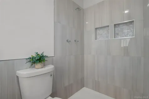 63 Underhill Road Scarsdale NY 10583